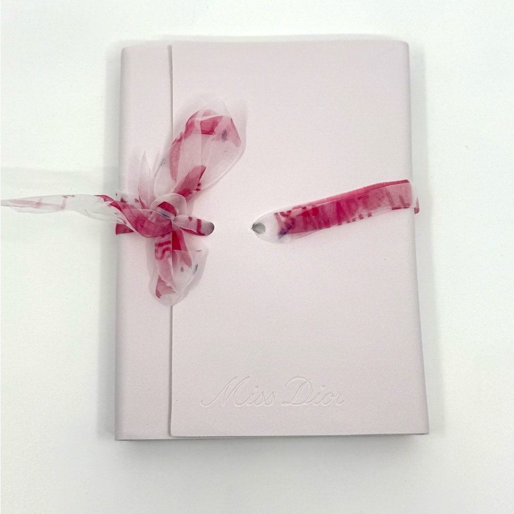 Miss Dior Perfume 5ml Pink Leatherette Notebook Ribbon Pencil set GWP Feminine - Picture 4 of 8